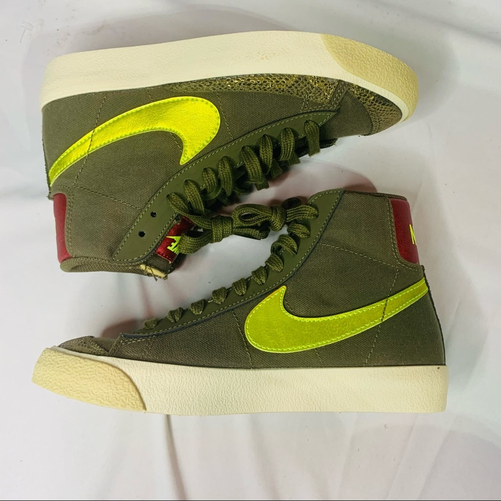 Nike Blazer Mid 77 Olive‎ Snake Skin